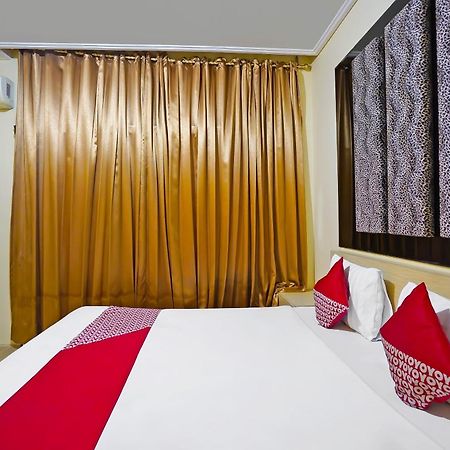 OYO 511 Grace Residence Surabaya Exterior foto